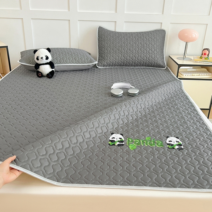 91家纺网 家纺一手货源 找家纺 缦纱 2025新款凉感丝加厚凉席夏季冰丝凉席 高级灰