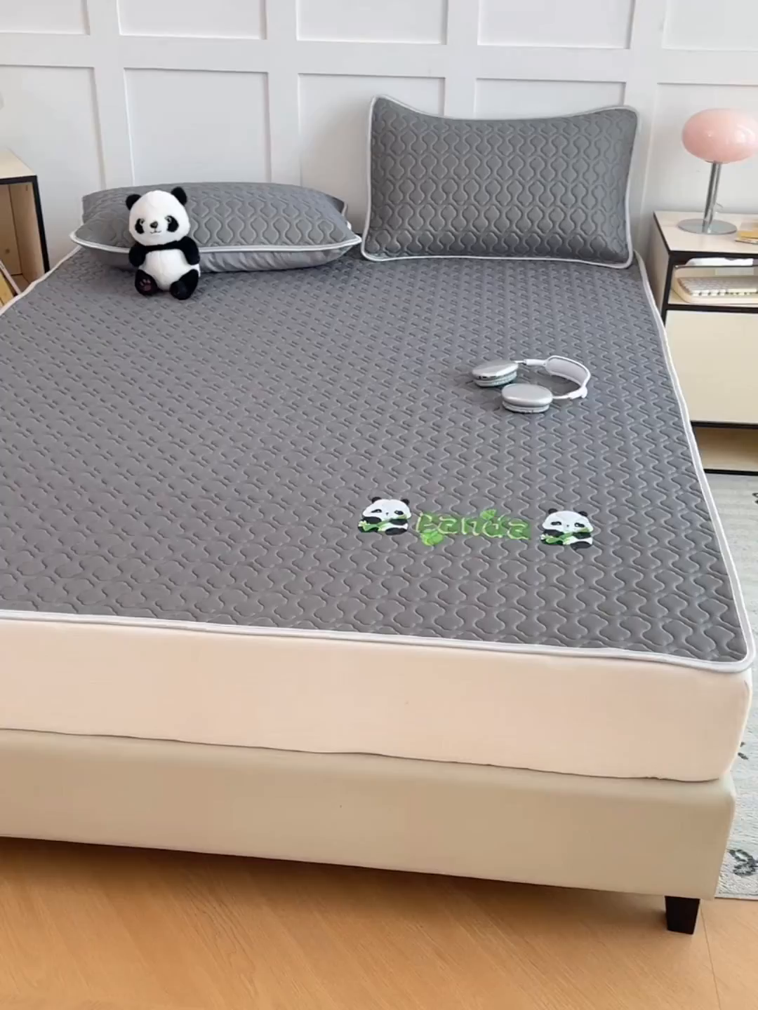 91家纺网 家纺一手货源 找家纺 缦纱 2025新款凉感丝加厚凉席夏季冰丝凉席 高级灰