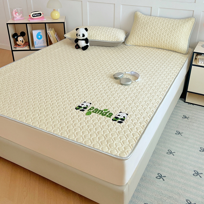 91家纺网 家纺一手货源 找家纺 缦纱 2025新款凉感丝加厚凉席夏季冰丝凉席 奶油黄