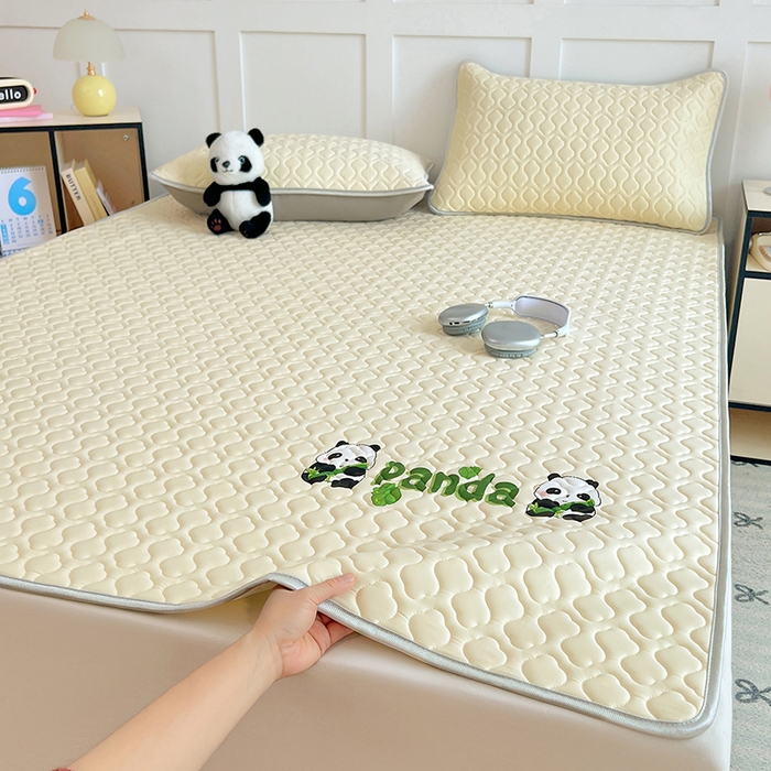 91家纺网 家纺一手货源 找家纺 缦纱 2025新款凉感丝加厚凉席夏季冰丝凉席 奶油黄