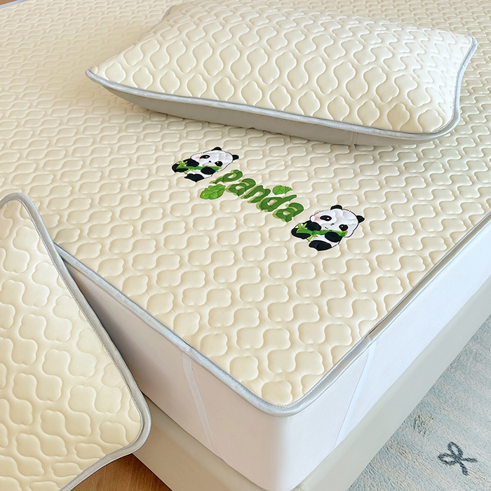 91家纺网 家纺一手货源 找家纺 缦纱 2025新款凉感丝加厚凉席夏季冰丝凉席 奶油黄