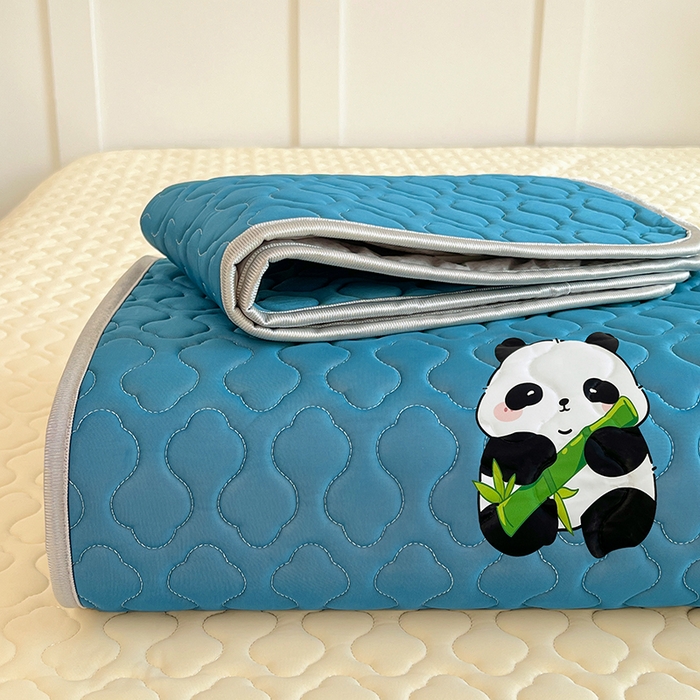 91家纺网 家纺一手货源 找家纺 缦纱 2025新款凉感丝加厚凉席夏季冰丝凉席 深海蓝