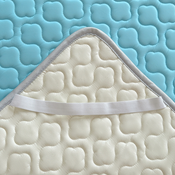 91家纺网 家纺一手货源 找家纺 缦纱 2025新款凉感丝加厚凉席夏季冰丝凉席 天空蓝