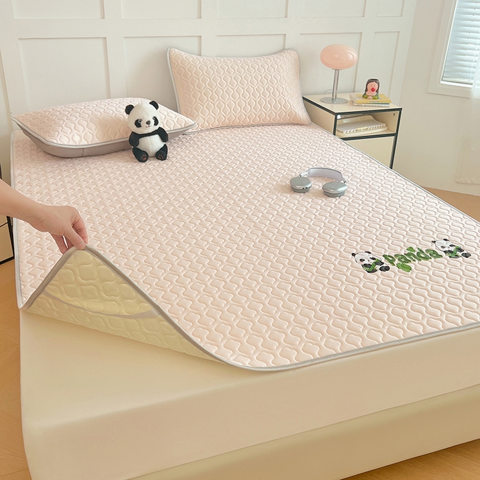 91家纺网 家纺一手货源 找家纺 缦纱 2025新款凉感丝加厚凉席夏季冰丝凉席 樱花粉