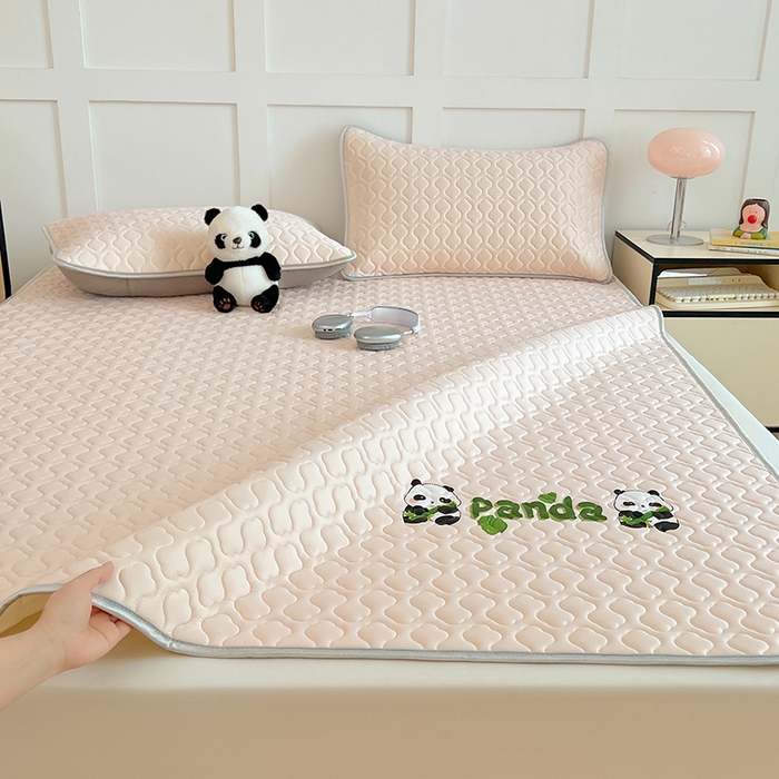 91家纺网 家纺一手货源 找家纺 缦纱 2025新款凉感丝加厚凉席夏季冰丝凉席 樱花粉