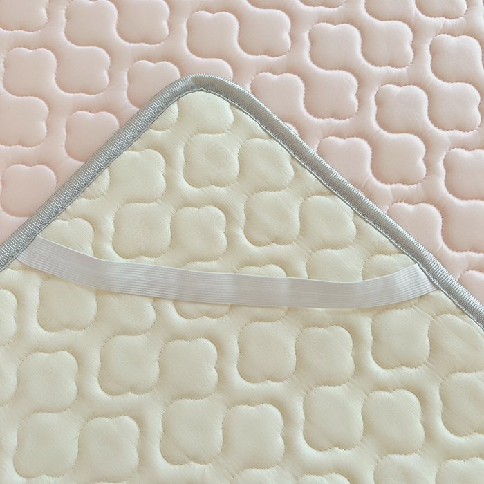 91家纺网 家纺一手货源 找家纺 缦纱 2025新款凉感丝加厚凉席夏季冰丝凉席 樱花粉