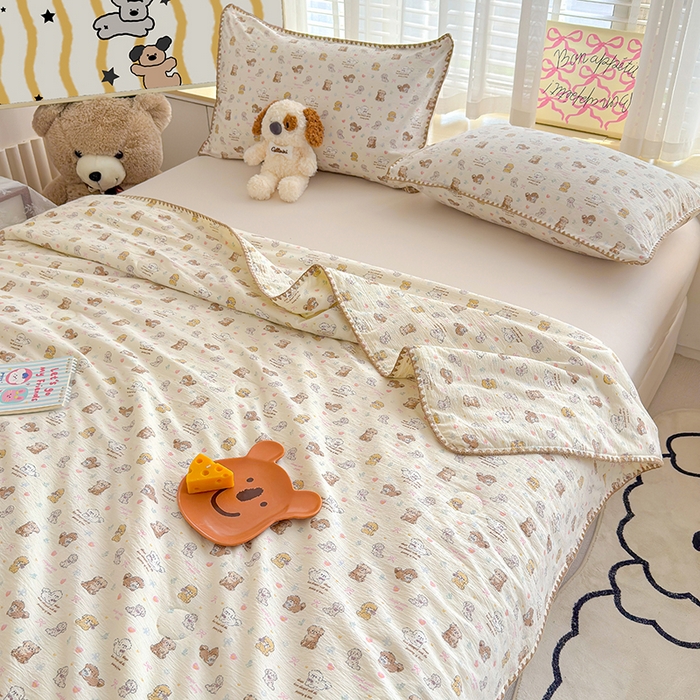 91家纺网 家纺一手货源 找家纺 星巴k家纺 2025新款贝壳绣三角针花边工艺款贝壳边夏被夏凉被空调被四件套【可提供买家秀】 狗狗日记