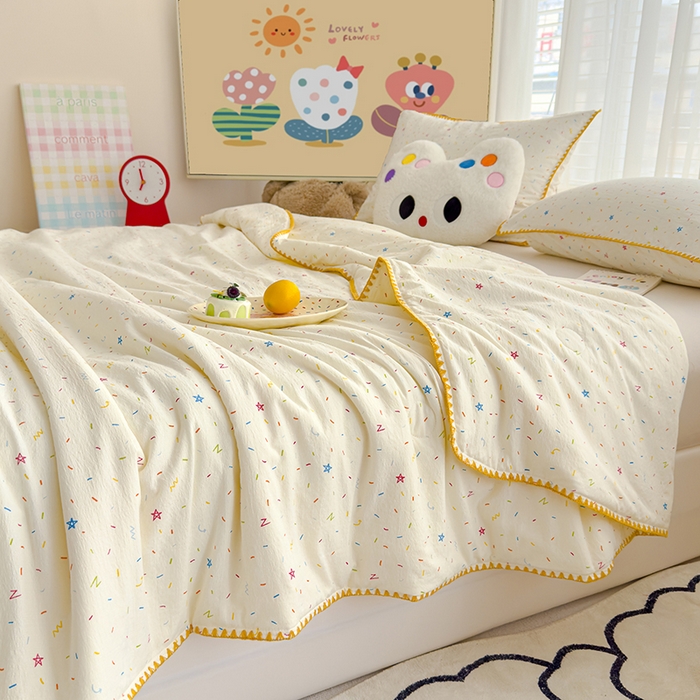 91家纺网 家纺一手货源 找家纺 星巴k家纺 2025新款贝壳绣三角针花边工艺款贝壳边夏被夏凉被空调被四件套【可提供买家秀】 蜡笔画