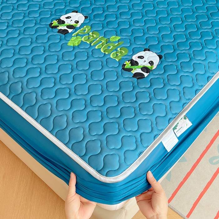 91家纺网 家纺一手货源 找家纺 缦纱 2025新款凉感丝凉席床笠夏季加厚冰丝凉席床笠 深海蓝