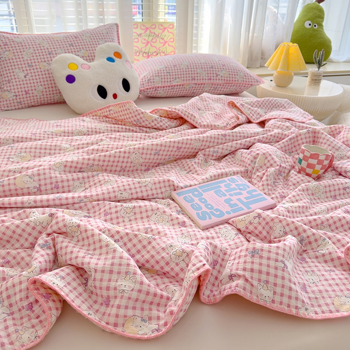 91家纺网 家纺一手货源 找家纺 星巴k家纺 2025新款贝壳绣三角针花边工艺款贝壳边夏被夏凉被空调被四件套【可提供买家秀】 猫咪晚宴