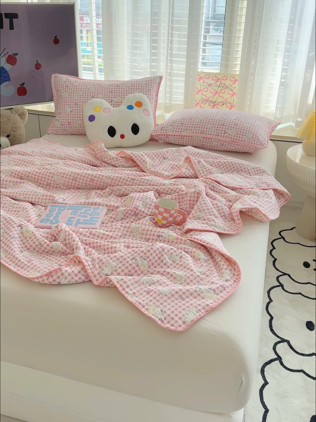 91家纺网 家纺一手货源 找家纺 星巴k家纺 2025新款贝壳绣三角针花边工艺款贝壳边夏被夏凉被空调被四件套【可提供买家秀】 猫咪晚宴