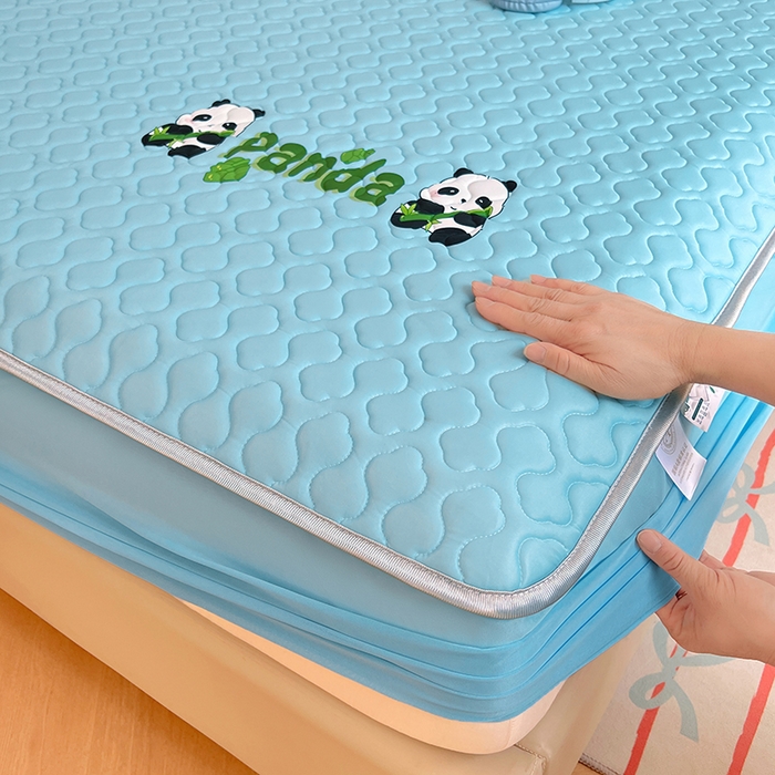 91家纺网 家纺一手货源 找家纺 缦纱 2025新款凉感丝凉席床笠夏季加厚冰丝凉席床笠 天空蓝