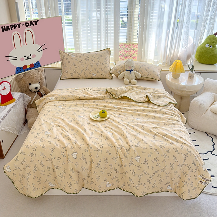 91家纺网 家纺一手货源 找家纺 星巴k家纺 2025新款贝壳绣三角针花边工艺款贝壳边夏被夏凉被空调被四件套【可提供买家秀】 森田小兔