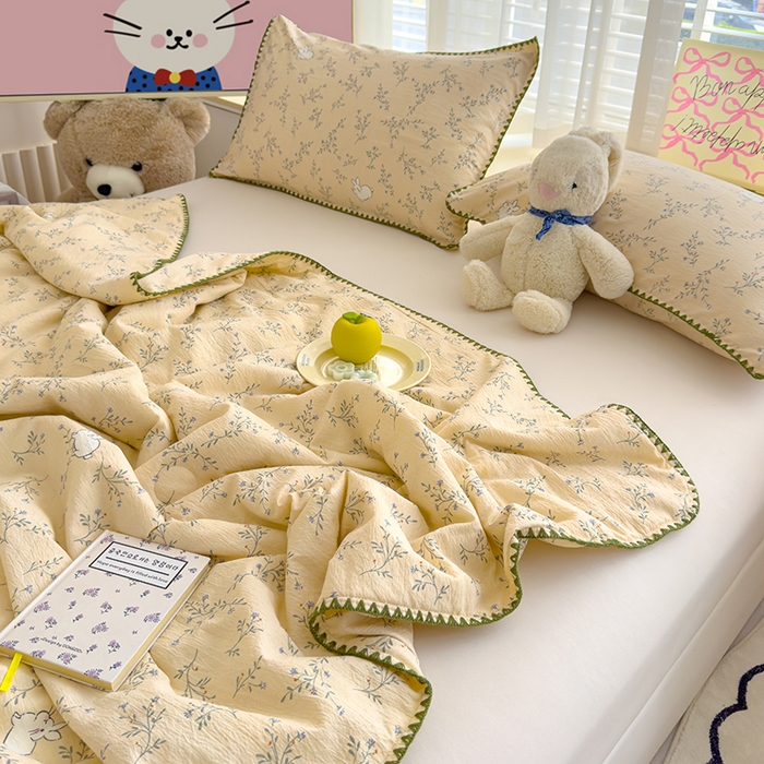 91家纺网 家纺一手货源 找家纺 星巴k家纺 2025新款贝壳绣三角针花边工艺款贝壳边夏被夏凉被空调被四件套【可提供买家秀】 森田小兔