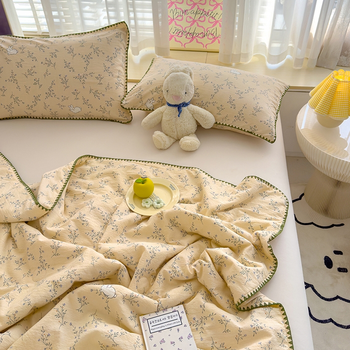 91家纺网 家纺一手货源 找家纺 星巴k家纺 2025新款贝壳绣三角针花边工艺款贝壳边夏被夏凉被空调被四件套【可提供买家秀】 森田小兔