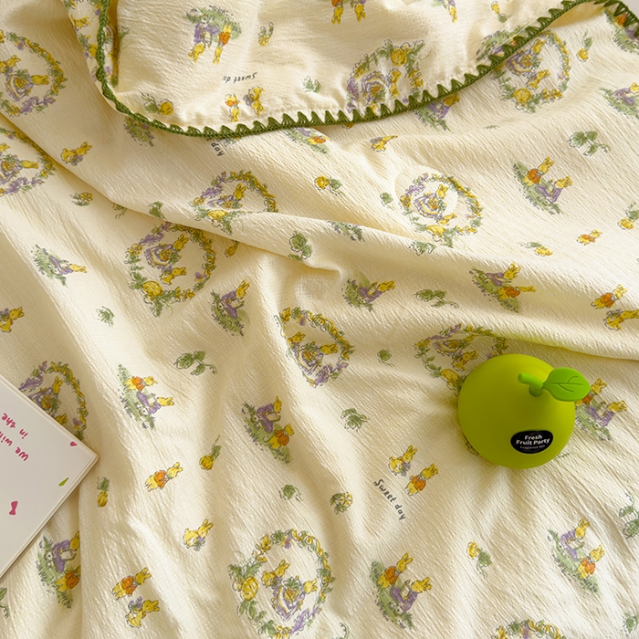 91家纺网 家纺一手货源 找家纺 星巴k家纺 2025新款贝壳绣三角针花边工艺款贝壳边夏被夏凉被空调被四件套【可提供买家秀】 兔子欢喜