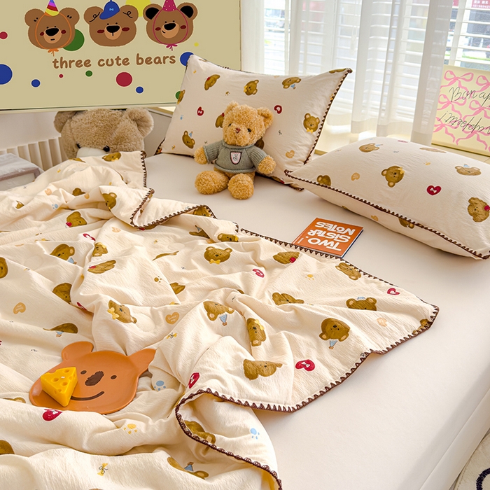 91家纺网 家纺一手货源 找家纺 星巴k家纺 2025新款贝壳绣三角针花边工艺款贝壳边夏被夏凉被空调被四件套【可提供买家秀】 樱桃小熊