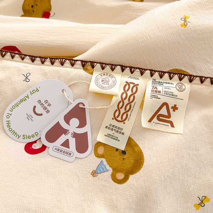 91家纺网 家纺一手货源 找家纺 星巴k家纺 2025新款贝壳绣三角针花边工艺款贝壳边夏被夏凉被空调被四件套【可提供买家秀】 樱桃小熊