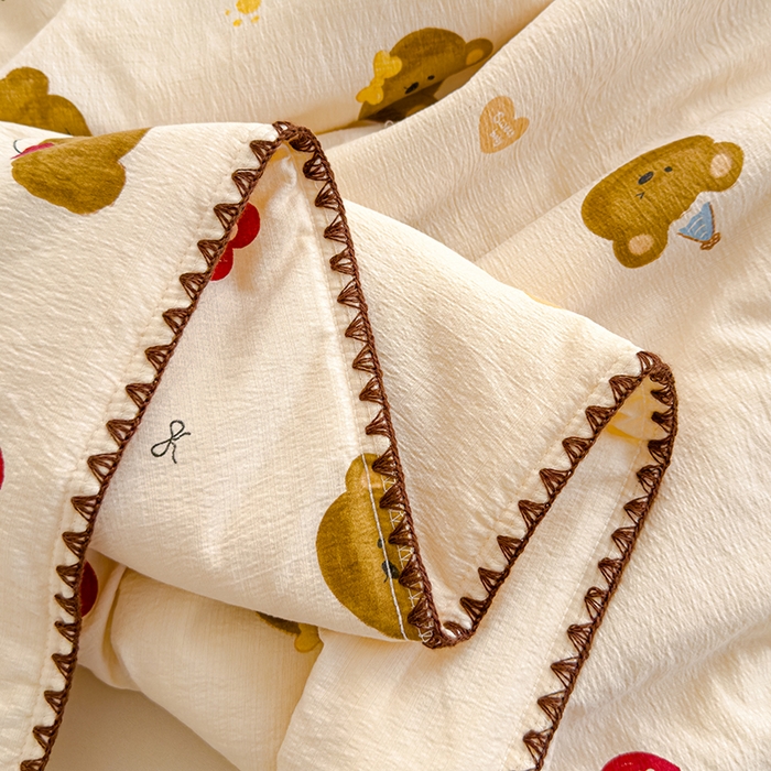 91家纺网 家纺一手货源 找家纺 星巴k家纺 2025新款贝壳绣三角针花边工艺款贝壳边夏被夏凉被空调被四件套【可提供买家秀】 樱桃小熊