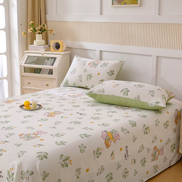 91家纺网 家纺一手货源 找家纺 宇彬家纺 2025直播新款13070全棉纯棉印花双人单床单枕套三件套喷气小清新简约学生被单 米粒熊