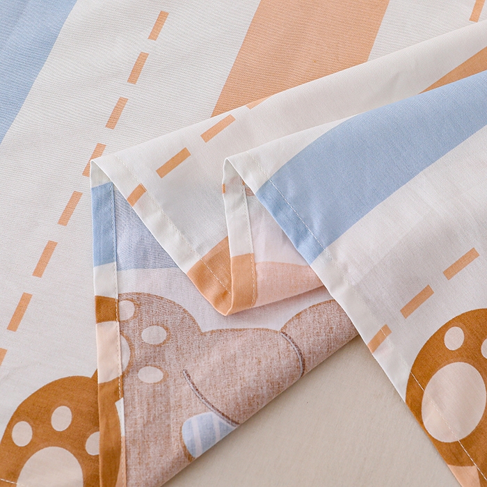 91家纺网 家纺一手货源 找家纺 宇彬家纺 2025直播新款13070全棉纯棉印花双人单床单枕套三件套喷气小清新简约学生被单 休闲小熊