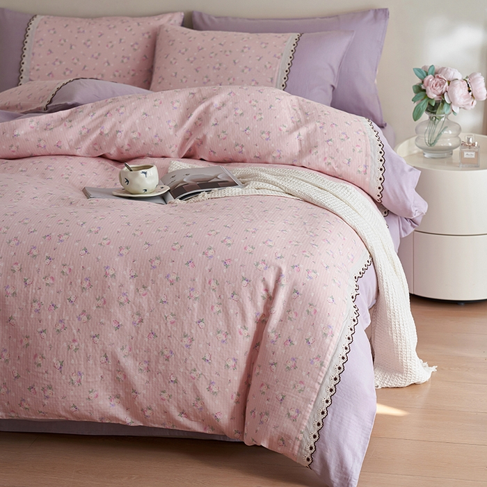 91家纺网 家纺一手货源 找家纺 安莱生活 2025新款全棉纯棉双层纱复古花边款四件套 罗蔓