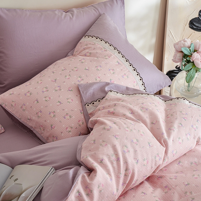 91家纺网 家纺一手货源 找家纺 安莱生活 2025新款全棉纯棉双层纱复古花边款四件套 罗蔓