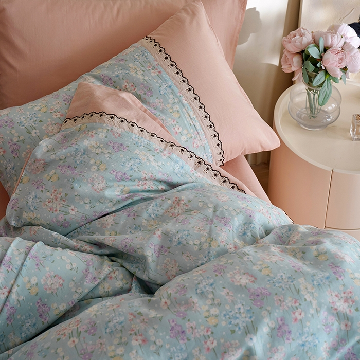 91家纺网 家纺一手货源 找家纺 安莱生活 2025新款全棉纯棉双层纱复古花边款四件套 落葵