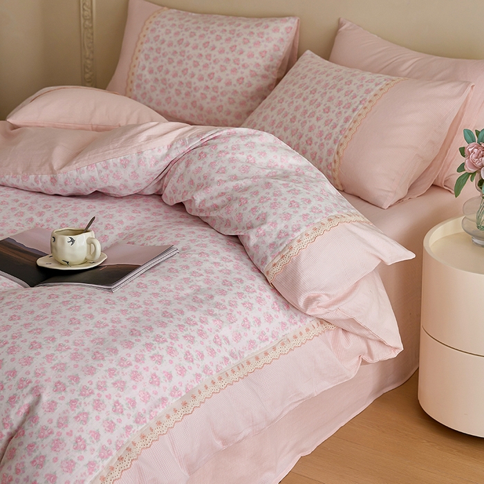 91家纺网 家纺一手货源 找家纺 安莱生活 2025新款全棉纯棉双层纱复古花边款四件套 初晴