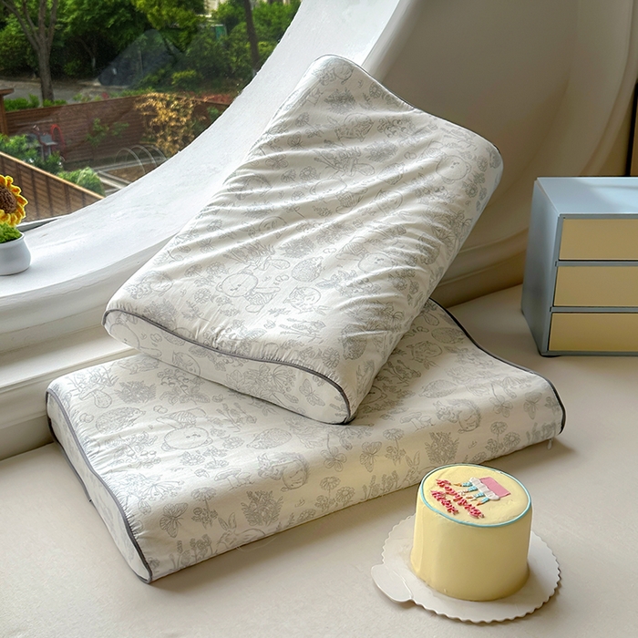 91家纺网 家纺一手货源 找家纺 百寐 2025新款13372全棉立体滚边立体记忆枕套30×50/40×60碎花卡通枕套 布朗熊