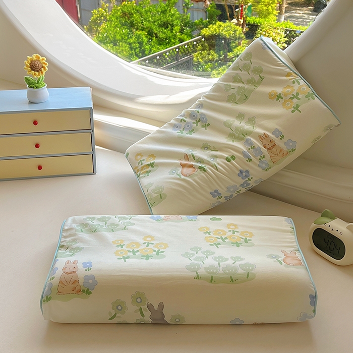 91家纺网 家纺一手货源 找家纺 百寐 2025新款13372全棉立体滚边立体记忆枕套30×50/40×60碎花卡通枕套 丛林兔