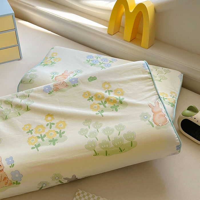 91家纺网 家纺一手货源 找家纺 百寐 2025新款13372全棉立体滚边立体记忆枕套30×50/40×60碎花卡通枕套 丛林兔