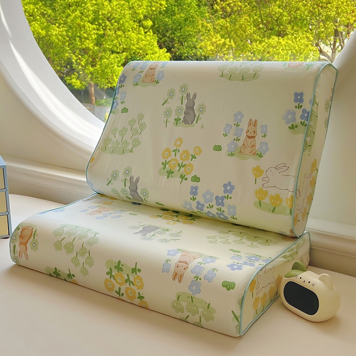 91家纺网 家纺一手货源 找家纺 百寐 2025新款13372全棉立体滚边立体记忆枕套30×50/40×60碎花卡通枕套 丛林兔