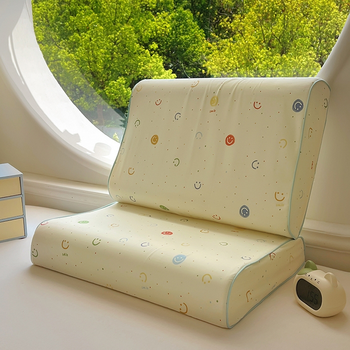 91家纺网 家纺一手货源 找家纺 百寐 2025新款13372全棉立体滚边立体记忆枕套30×50/40×60碎花卡通枕套 多彩笑脸