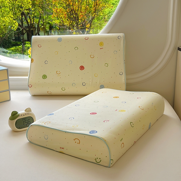 91家纺网 家纺一手货源 找家纺 百寐 2025新款13372全棉立体滚边立体记忆枕套30×50/40×60碎花卡通枕套 多彩笑脸