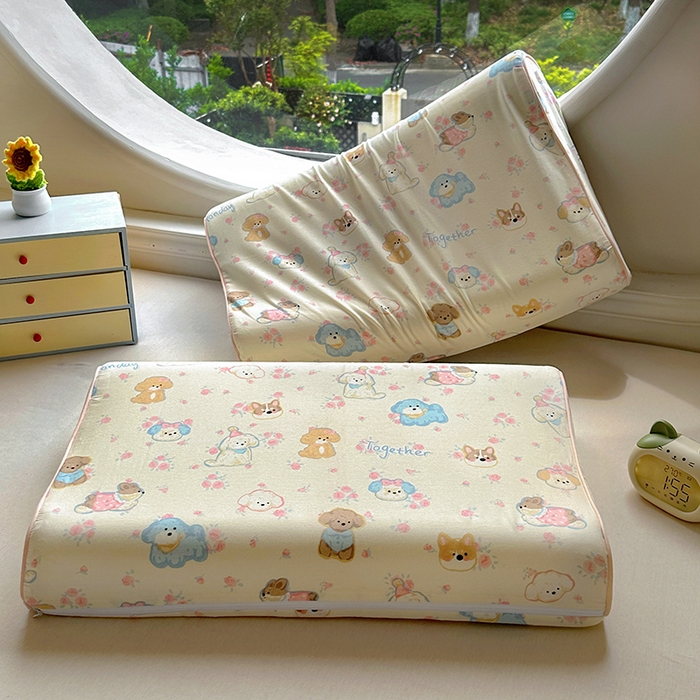 91家纺网 家纺一手货源 找家纺 百寐 2025新款13372全棉立体滚边立体记忆枕套30×50/40×60碎花卡通枕套 泡芙狗