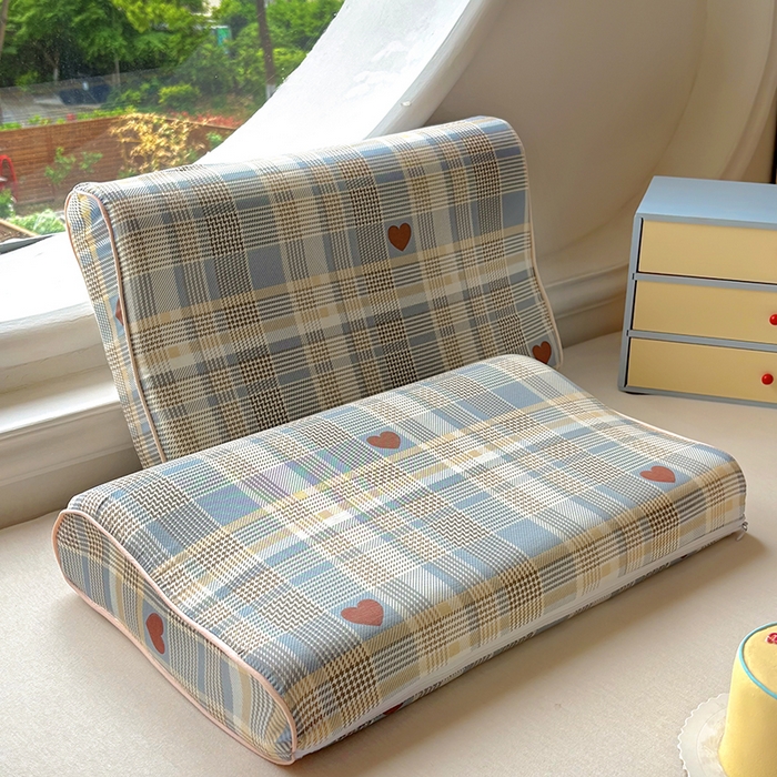 91家纺网 家纺一手货源 找家纺 百寐 2025新款13372全棉立体滚边立体记忆枕套30×50/40×60碎花卡通枕套 心动蓝