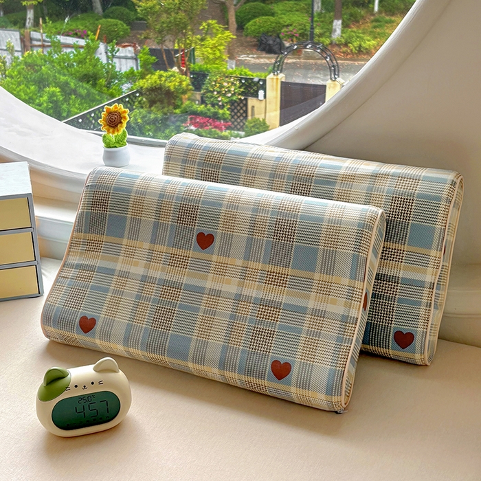 91家纺网 家纺一手货源 找家纺 百寐 2025新款13372全棉立体滚边立体记忆枕套30×50/40×60碎花卡通枕套 心动蓝