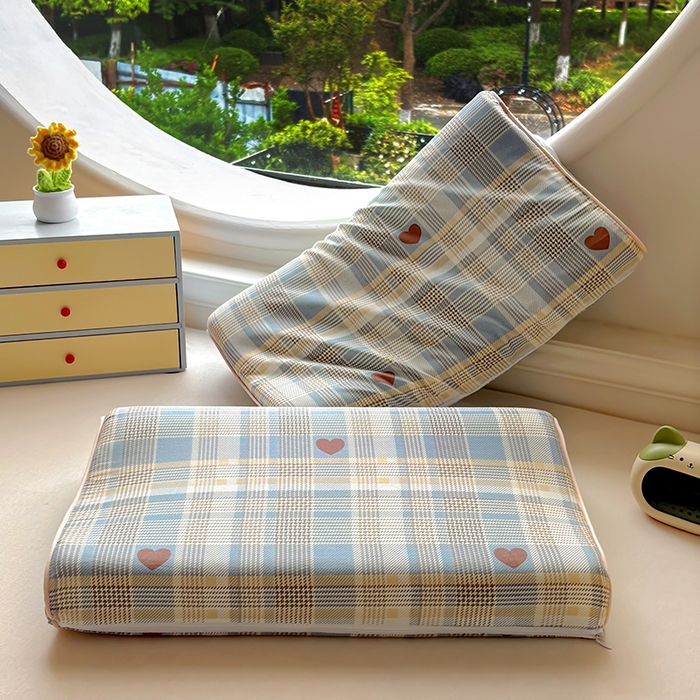 91家纺网 家纺一手货源 找家纺 百寐 2025新款13372全棉立体滚边立体记忆枕套30×50/40×60碎花卡通枕套 心动蓝