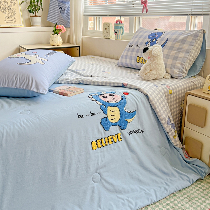 91家纺网 家纺一手货源 找家纺 一霖家纺 2025新款高克重云朵毛巾绣夏被 动感光波