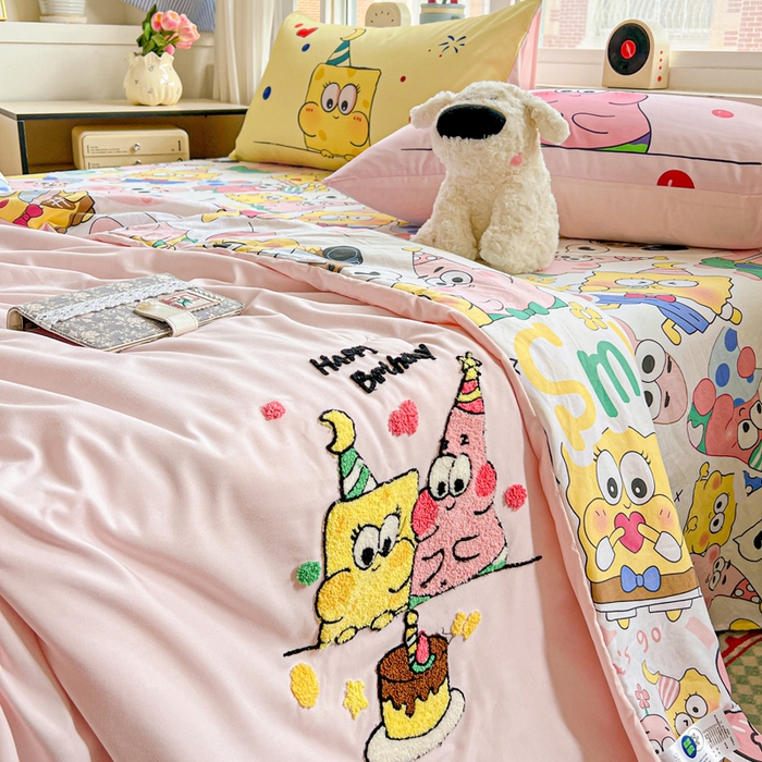 91家纺网 家纺一手货源 找家纺 一霖家纺 2025新款高克重云朵毛巾绣夏被 生日派对