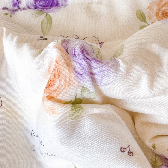 91家纺网 家纺一手货源 找家纺 仁凯家纺 2025新款A类针织棉双层纱100%新疆棉花花边夏凉被四件套（包检测）（提供买家秀） 玫瑰兔