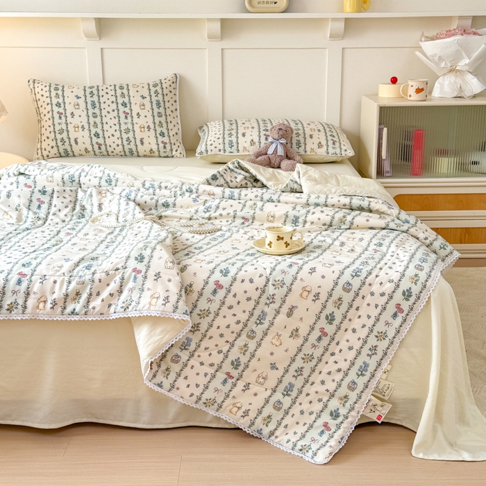 91家纺网 家纺一手货源 找家纺 仁凯家纺 2025新款A类针织棉双层纱100%新疆棉花花边夏凉被四件套（包检测）（提供买家秀） 盛夏