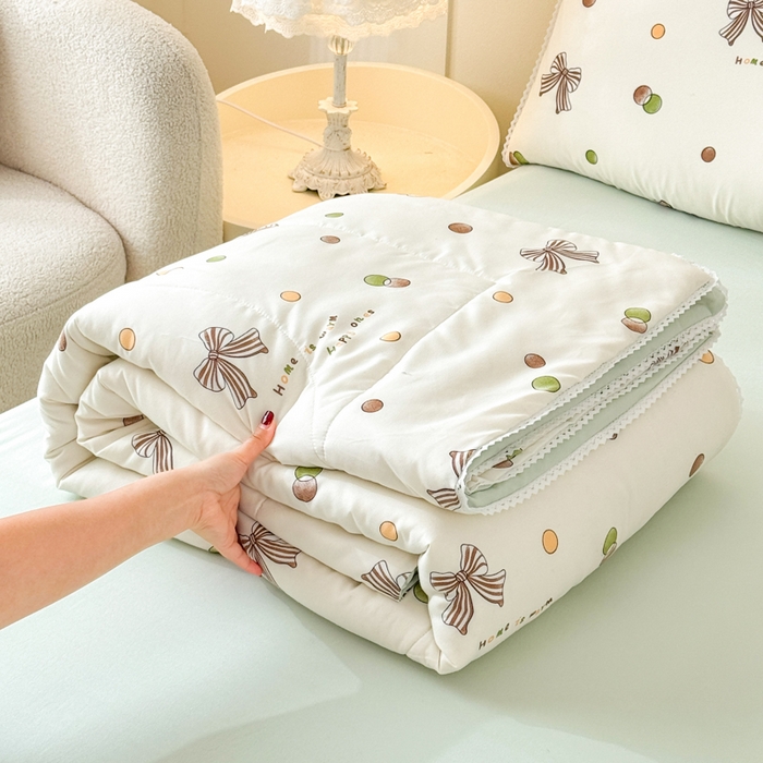 91家纺网 家纺一手货源 找家纺 仁凯家纺 2025新款A类针织棉双层纱100%新疆棉花花边夏凉被（包检测）（提供买家秀） 咖色蝴蝶结