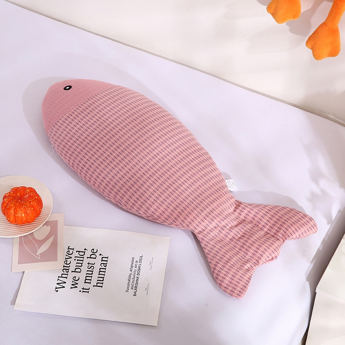91家纺网 家纺一手货源 找家纺 贤内助家纺 2025新款年年有鱼天然荞麦枕 年年有鱼—粉 宽25cmx长55cm（总长68cm）x高8-10cm/只