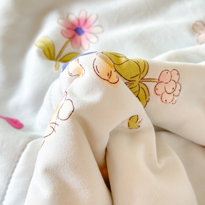 91家纺网 家纺一手货源 找家纺 仁凯家纺 2025新款A类针织棉双层纱100%新疆棉花花边夏凉被（包检测）（提供买家秀） 蘑菇森林