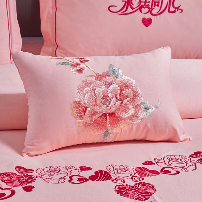 91家纺网 家纺一手货源 找家纺 洽想家 2025新款全棉刺绣粉玉色婚庆四件套多件套（控价销售最低不低于288元） 永结同心-玉粉