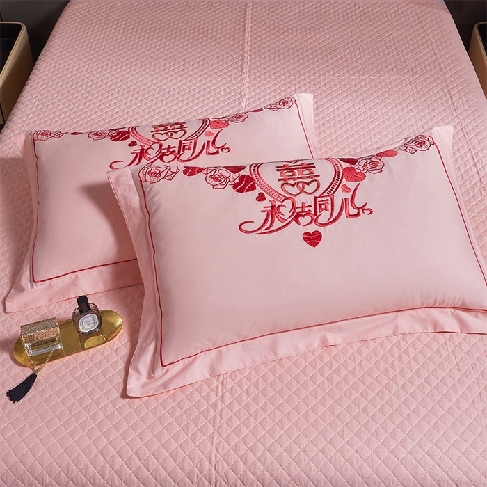 91家纺网 家纺一手货源 找家纺 洽想家 2025新款全棉刺绣粉玉色婚庆四件套多件套（控价销售最低不低于288元） 永结同心-玉粉