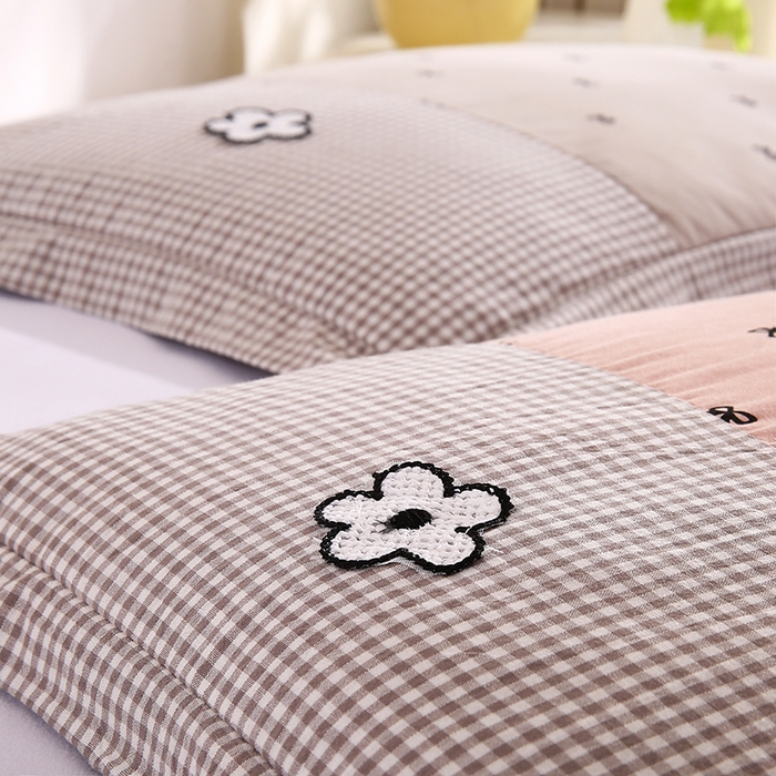 91家纺网 家纺一手货源 找家纺 （总）贤内助家纺 2025新款全棉纯棉甜美风荞麦枕枕芯枕头保健枕护肩枕