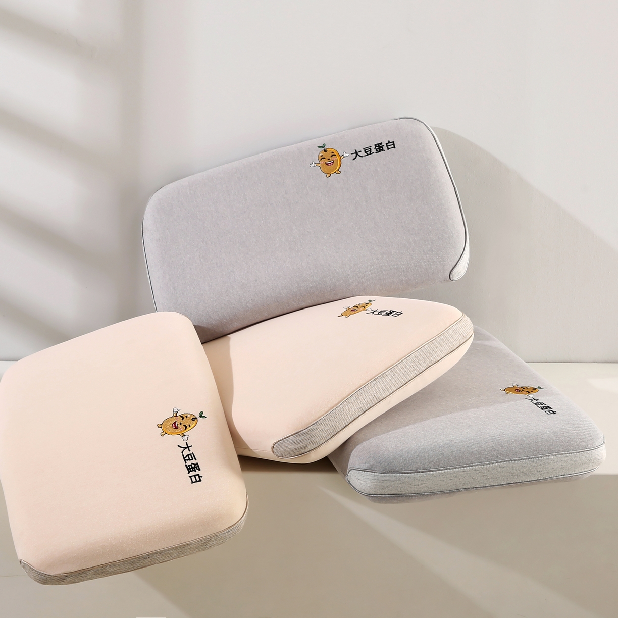 91家纺网 家纺一手货源 找家纺 贤内助家纺 2025新款针织大豆蛋白儿童生物基枕枕芯枕头护肩枕保健枕 组合图仅供参考 32x50x5cm/只